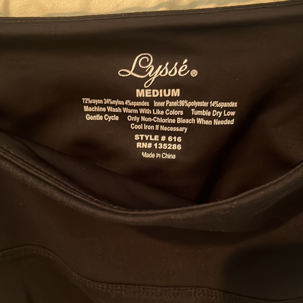Lysse Women’s Tummy Control Black Skirt Size Medium; Double Layer - Picture 3 of 4